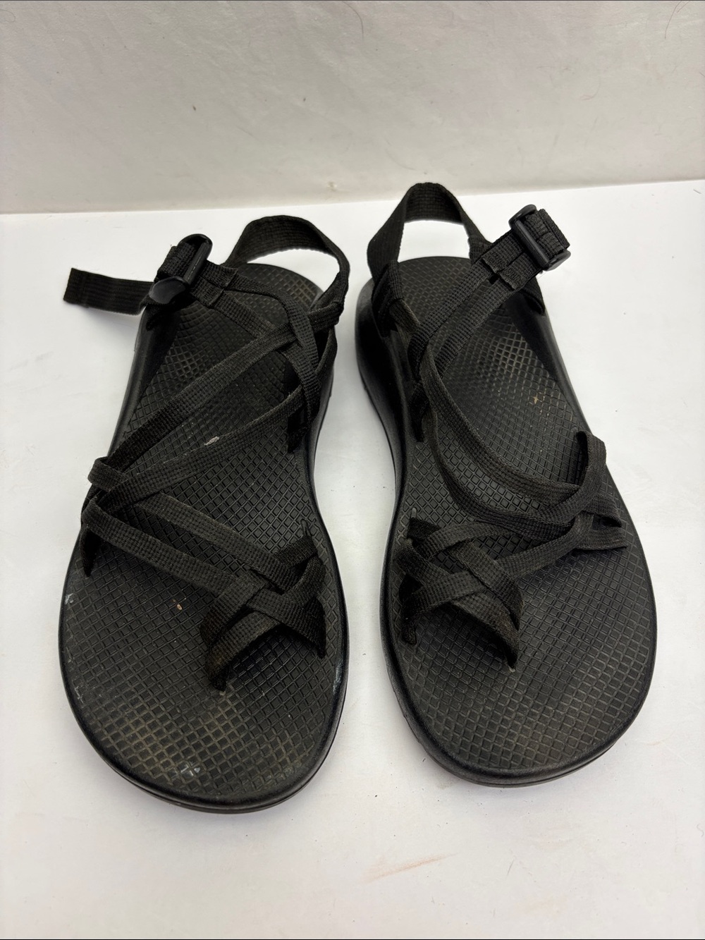 Chaco straps sandals for women’s SZ 10, box 71